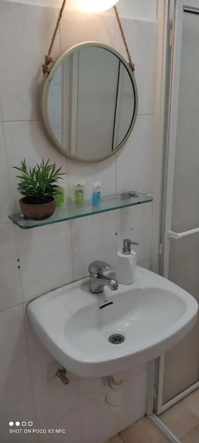 Apartment With Terrace And Parking Eilat