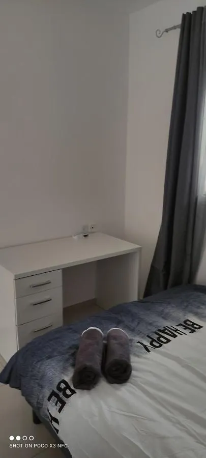 Apartment With Terrace And Parking Eilat